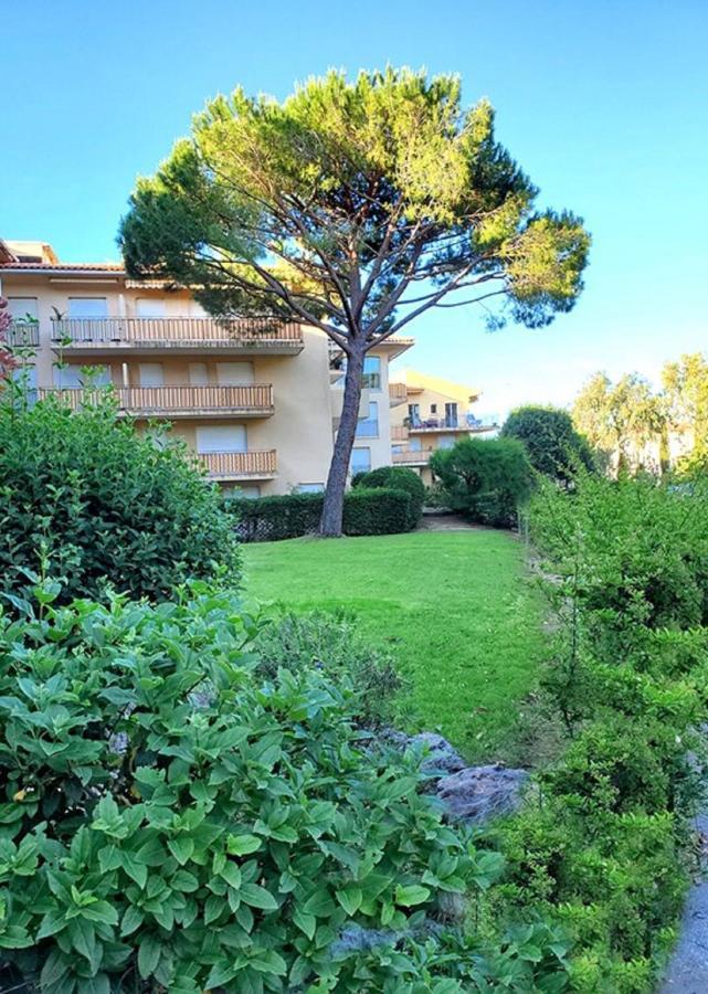 Saint-Tropez Apartment Екстериор снимка